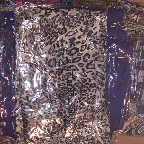 Cheetah dress - Picture 3 of 4